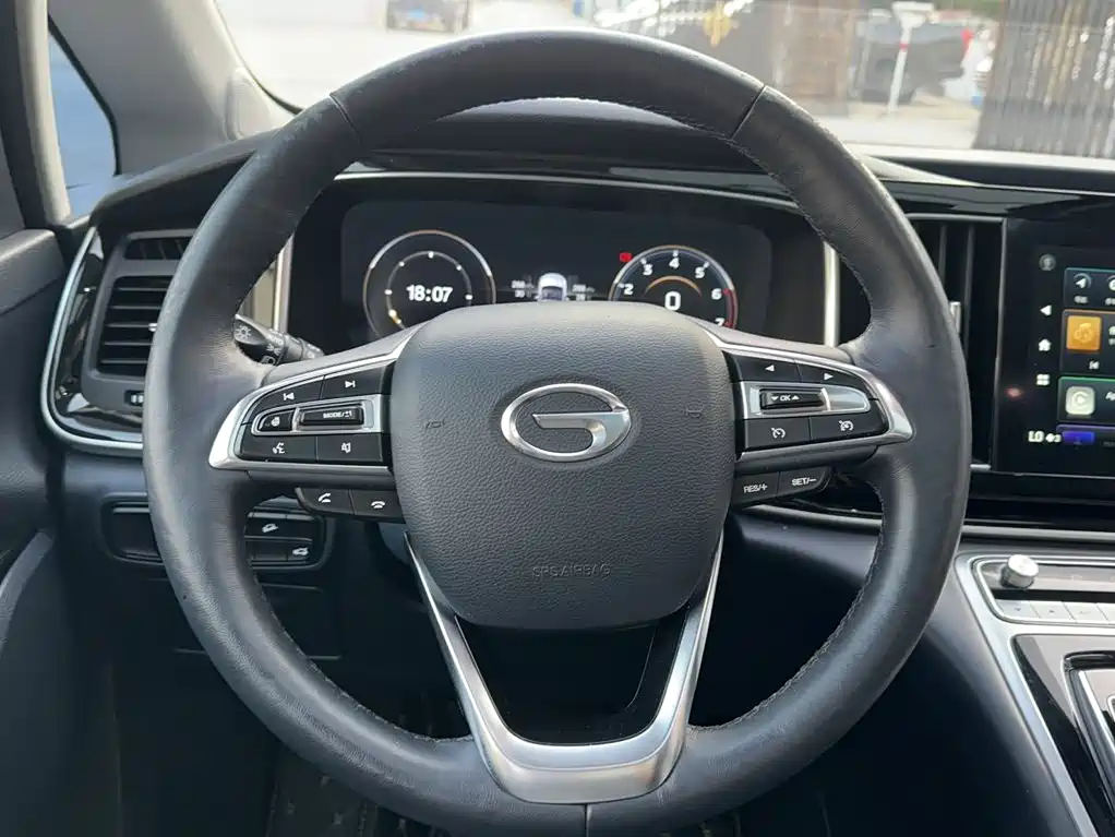 GAC Motor Trumpchi M8 2023 — фото 4