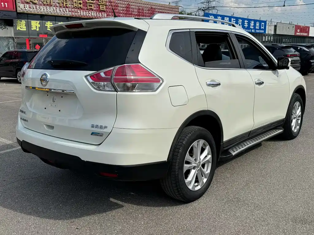 Nissan X-Trail 2015 — фото 4