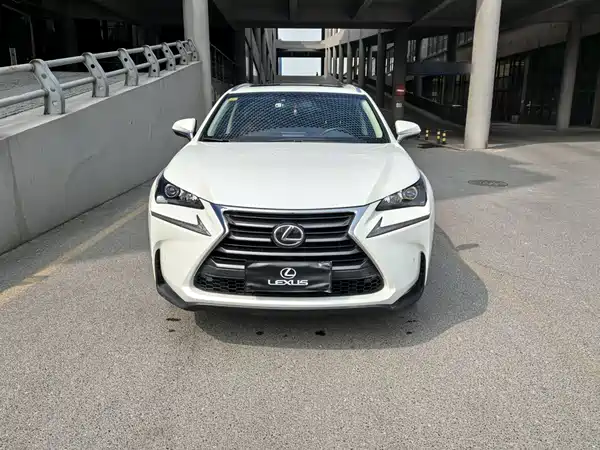Lexus NX 2015