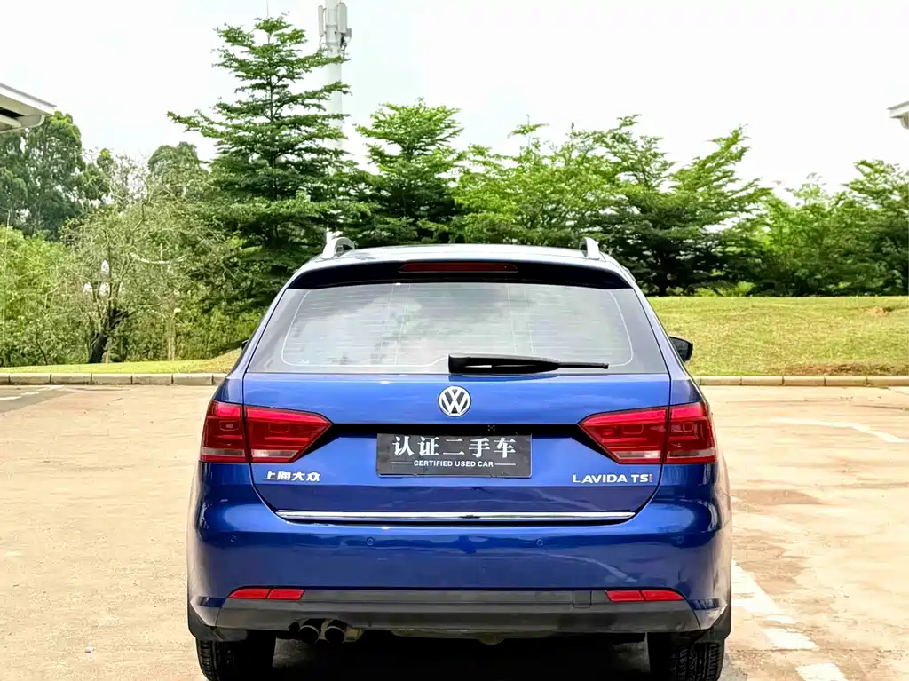 Volkswagen Gran Lavida 2015