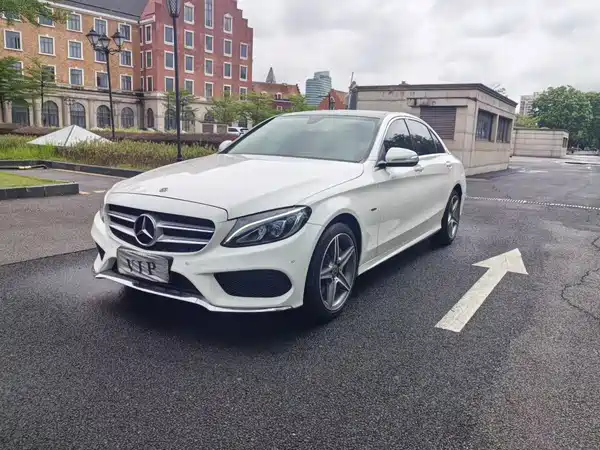 Mercedes-Benz C-Class 2018