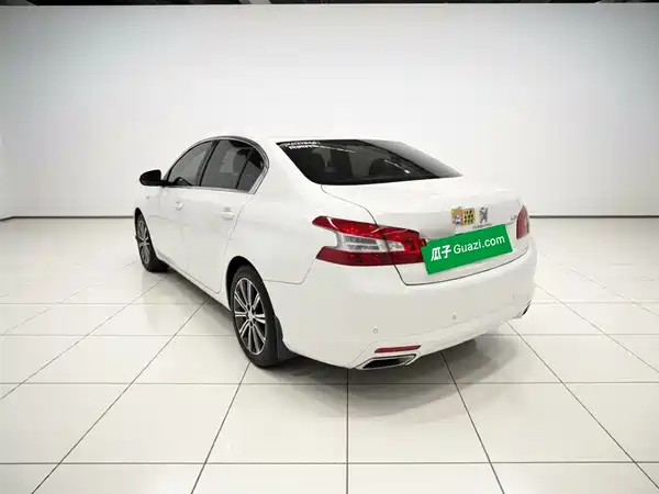 Peugeot 408 2018