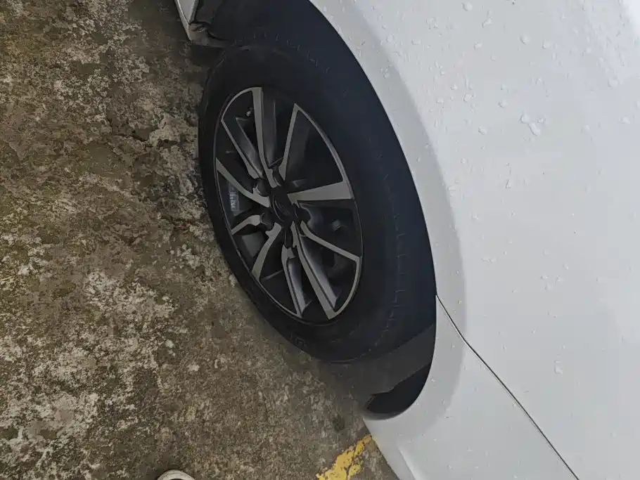 Geely Emgrand 2019