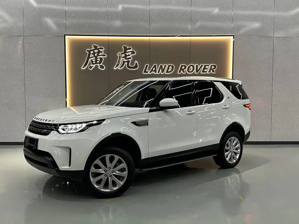 Land Rover Discovery 2019 — фото 1