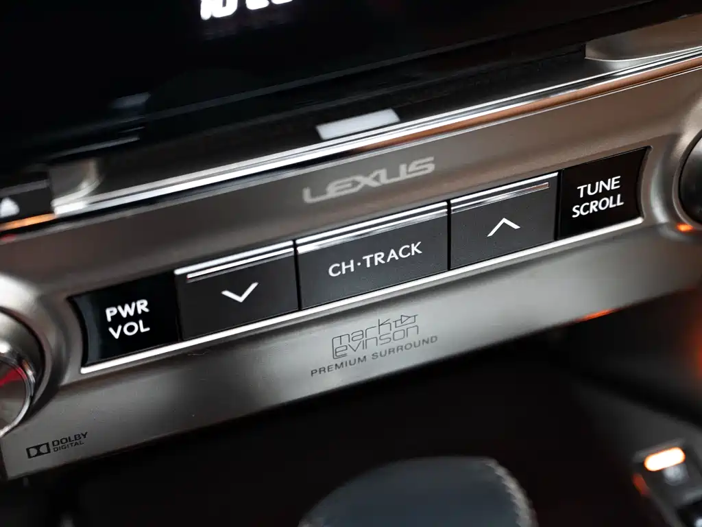 Lexus GX 2016 — фото 18