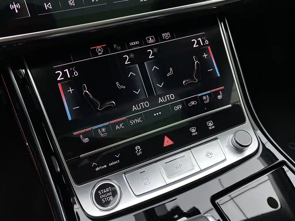 Audi A8 2023 — фото 17