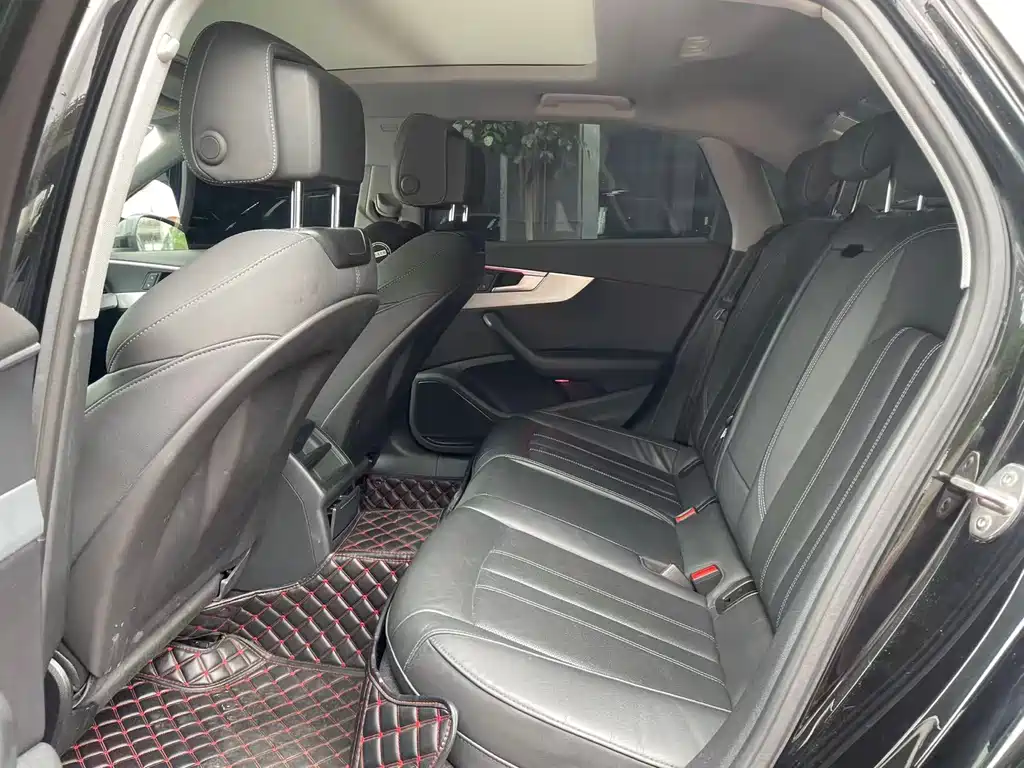 Audi A4L 2021
