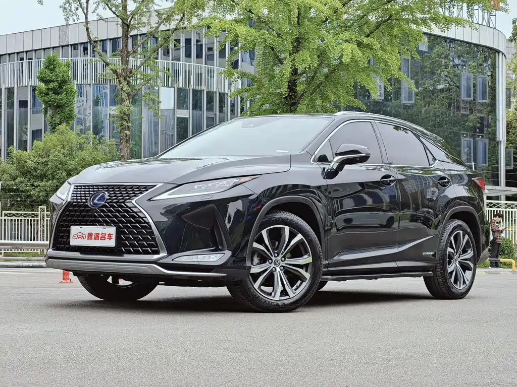 Lexus RX 2021 — фото 1