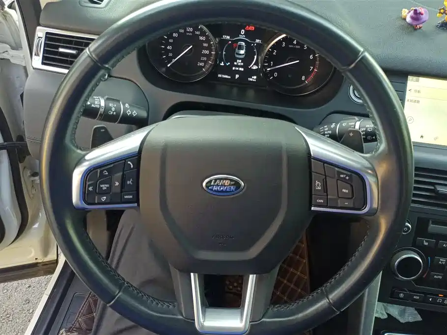 Land Rover Discovery Sport 2018 — фото 15