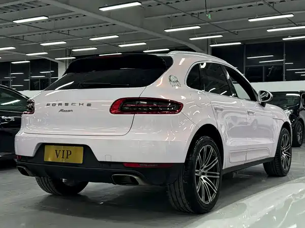 Porsche Macan 2017