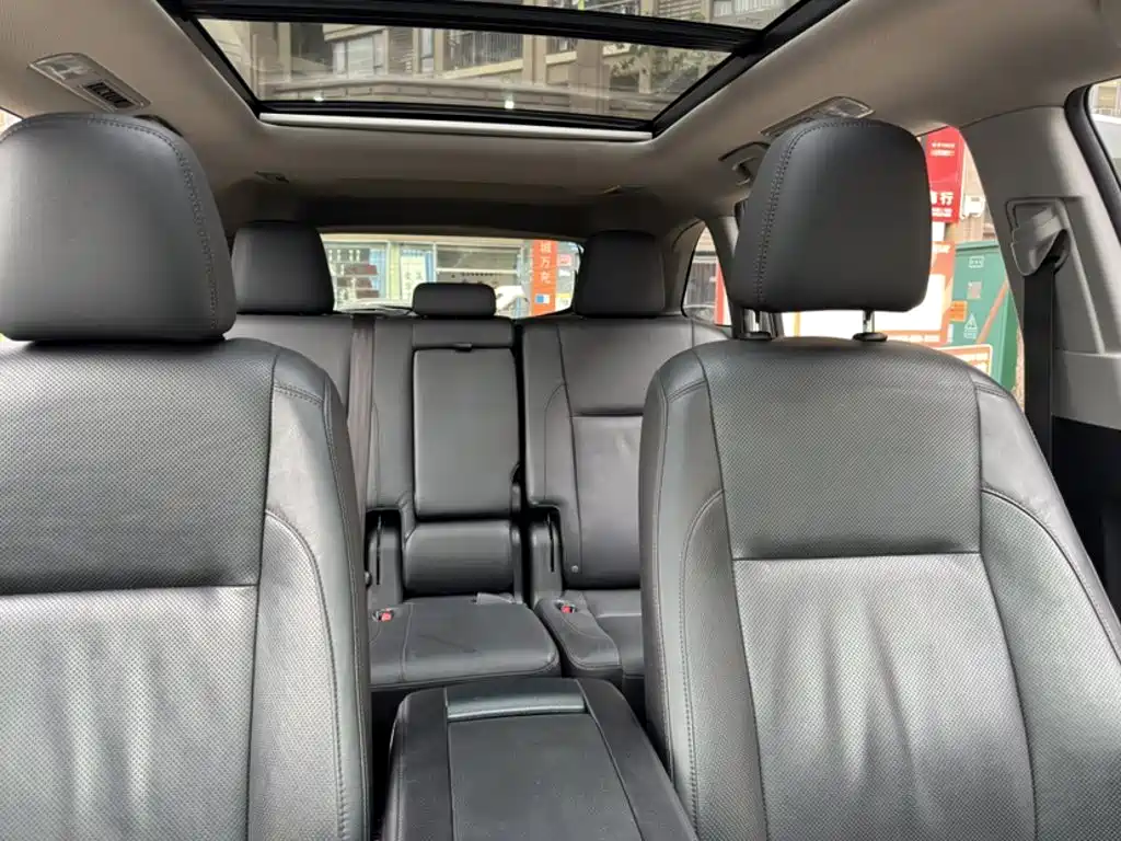 Toyota Highlander 2015 — фото 12