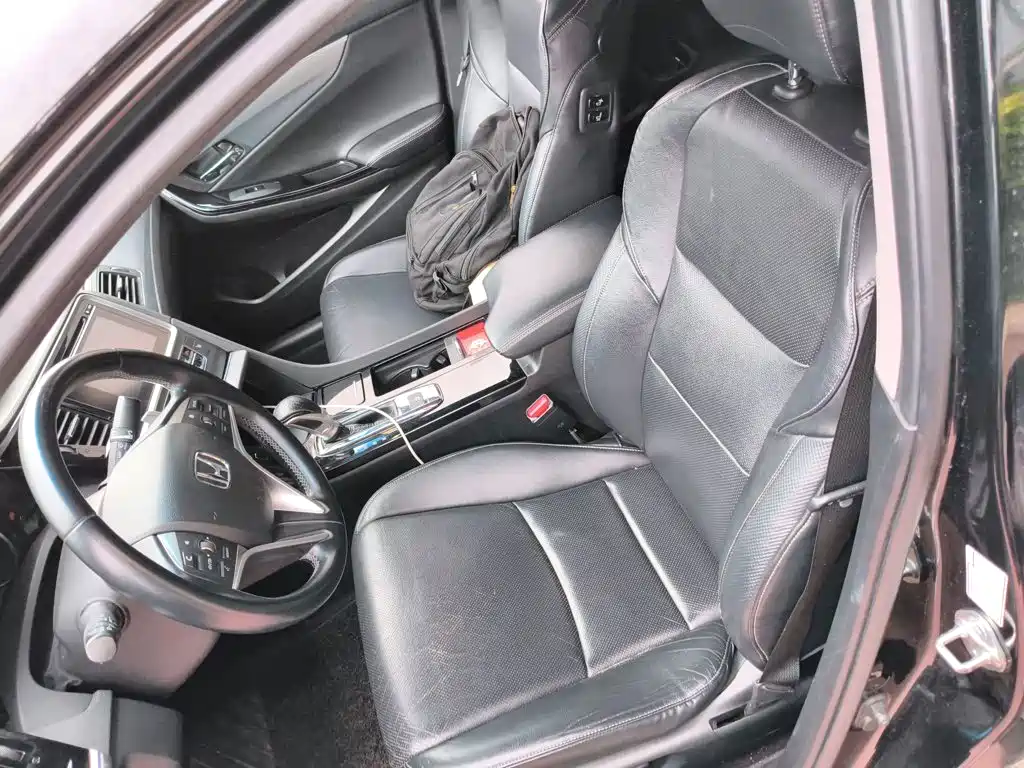 Honda Spirior 2015 — фото 8