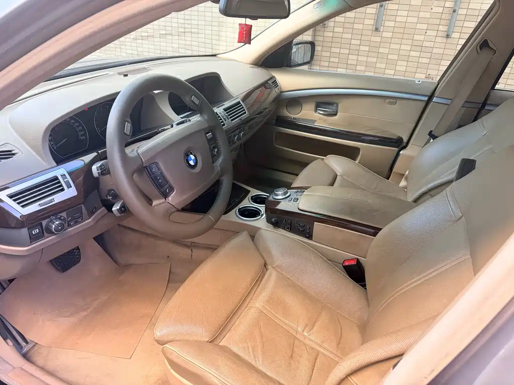 BMW 7 Series 2006 — фото 4