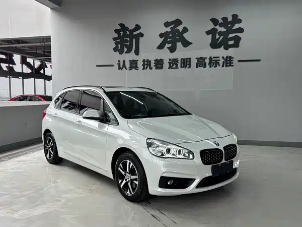 BMW 2 Series Station Wagon 2016