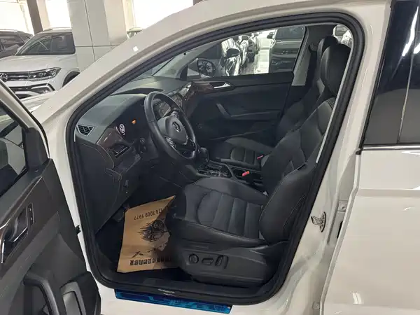 Volkswagen Tharu 2022