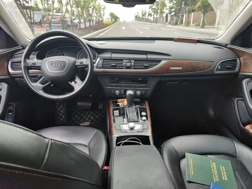 Audi A6L 2018 — фото 13