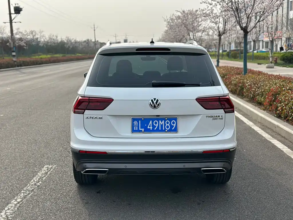 Volkswagen Tiguan L 2017 — фото 7