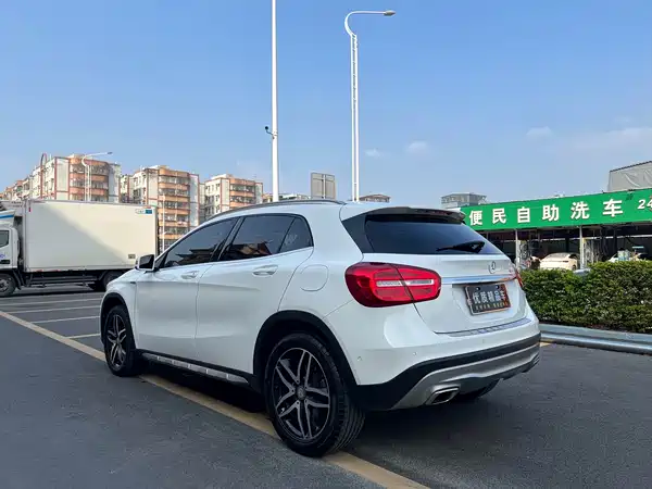 Mercedes-Benz GLA 2017