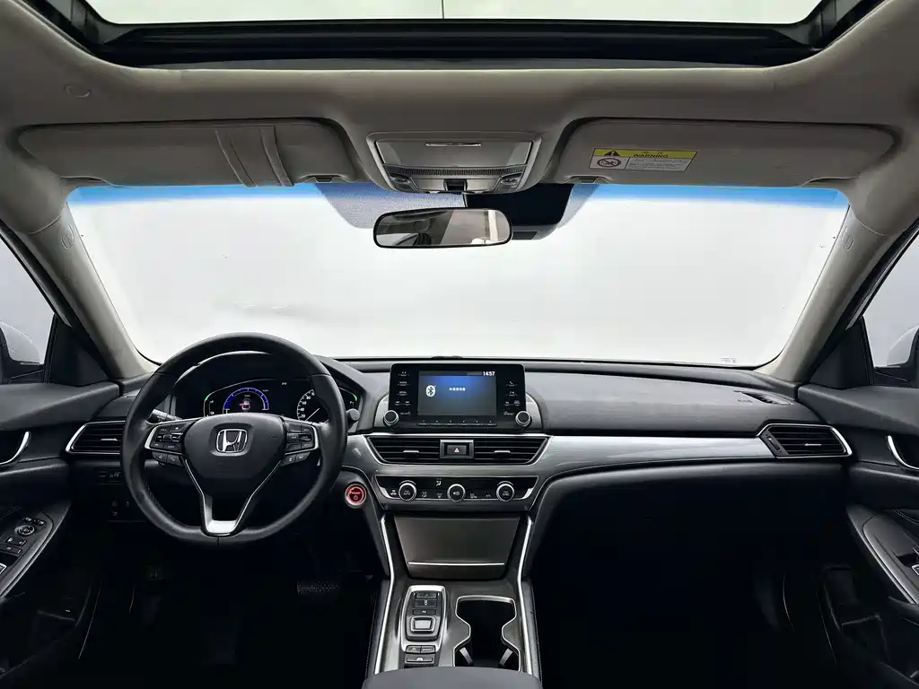 Honda Accord 2019 — фото 7
