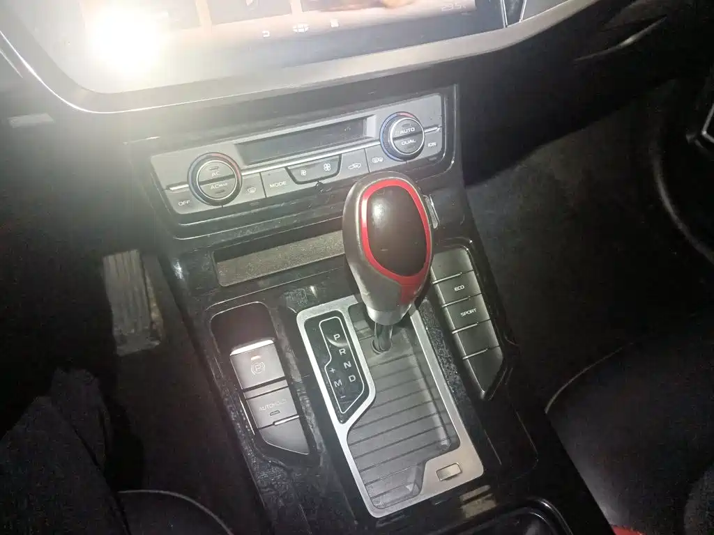 Geely Emgrand GS 2021 — фото 14