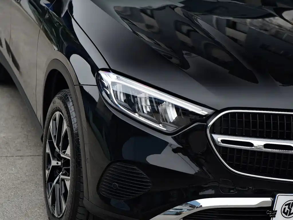 Mercedes-Benz GLC 2023 — фото 14