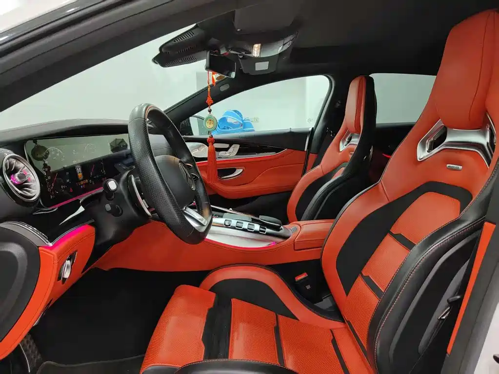 Mercedes-Benz AMG GT 2024 — фото 10