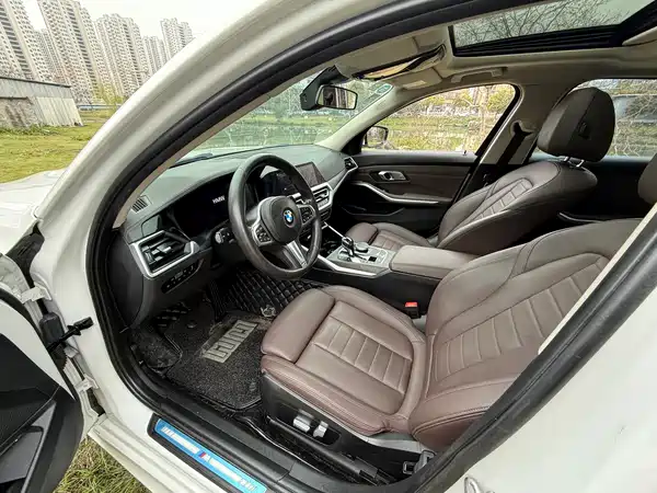 BMW 3 Series 2020
