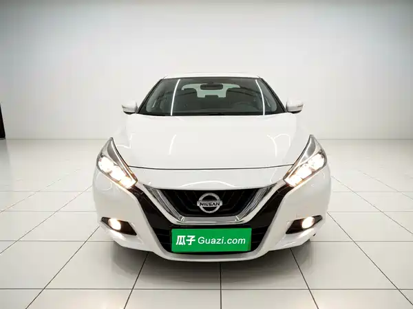 Nissan Bluebird 2019