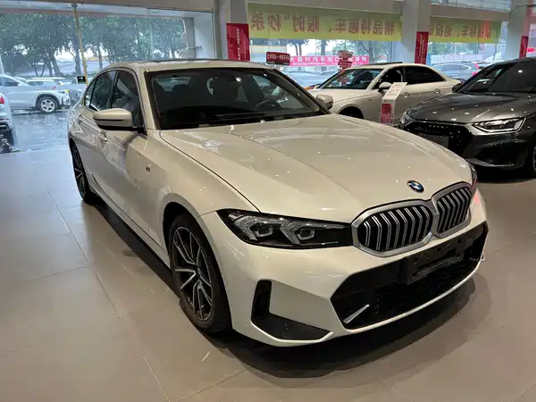 BMW 3 Series 2023