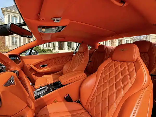 Bentley Continental 2012