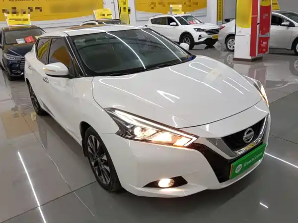 Nissan Bluebird 2019