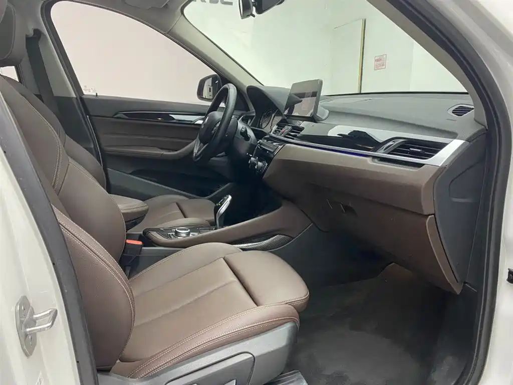 BMW X1 2020 — фото 18