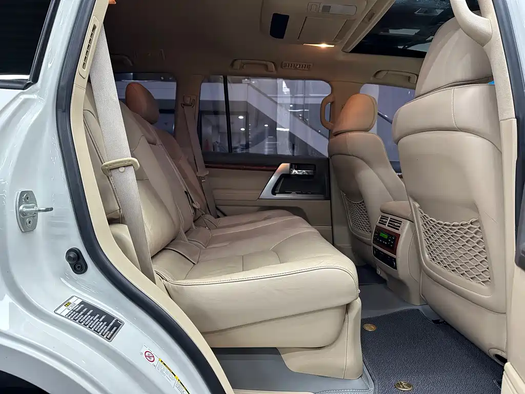 Toyota Land Cruiser 2015 — фото 14