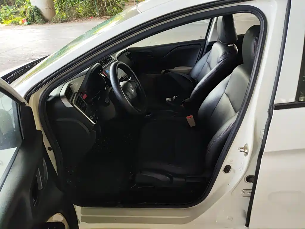 Honda City 2018 — фото 11
