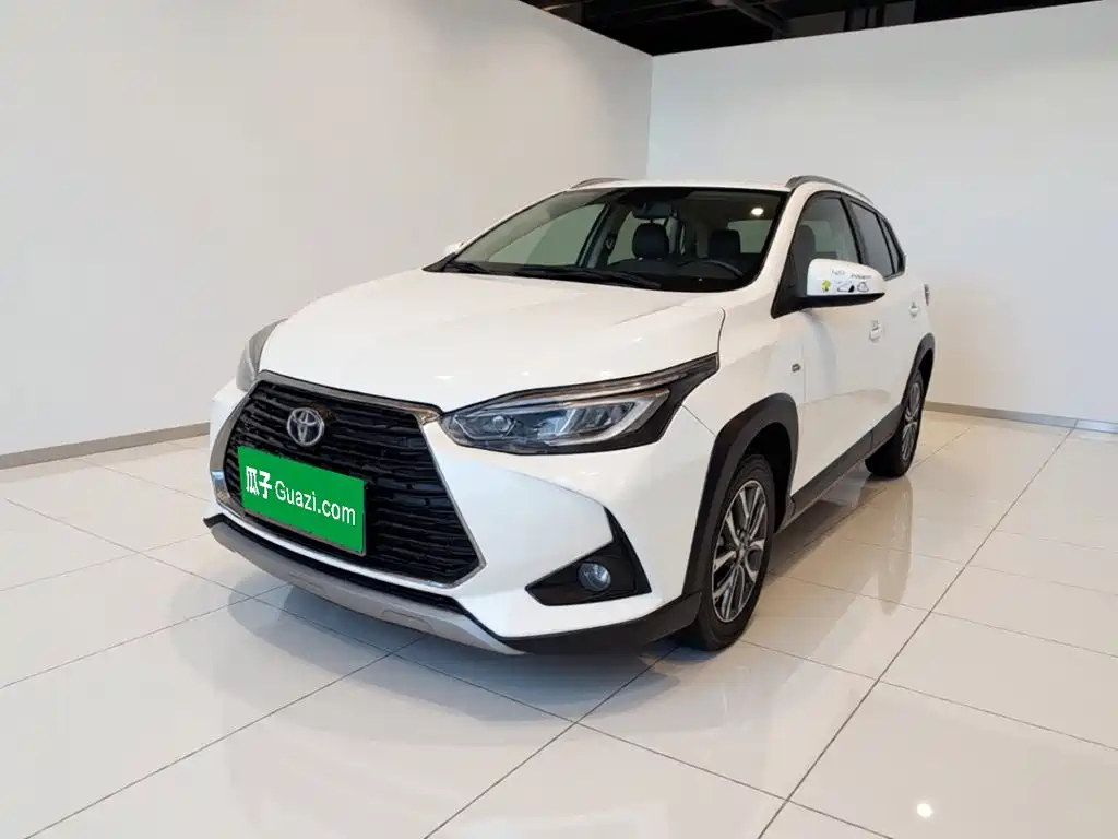 Toyota Yaris L 2022