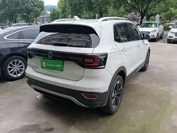 Volkswagen Tacqua 2021