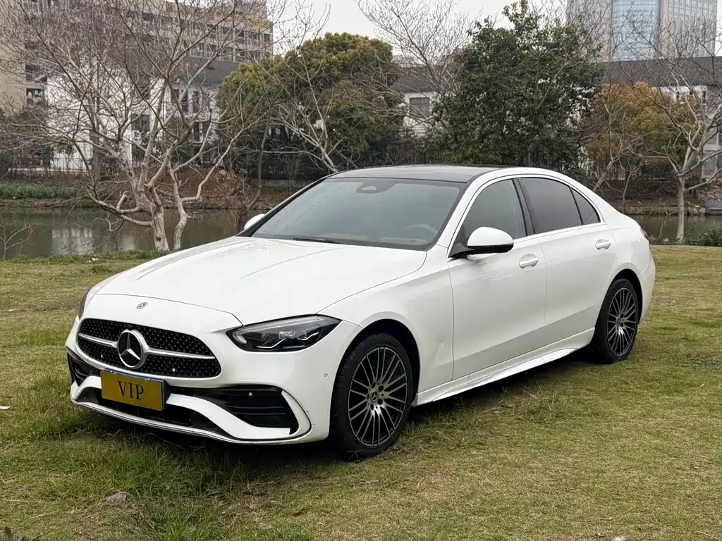 Mercedes-Benz C-Class 2023 — фото 1