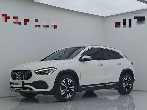Mercedes-Benz GLA 2023