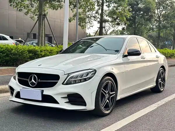 Mercedes-Benz C-Class 2021