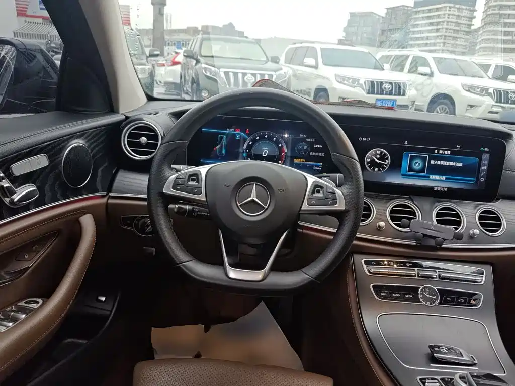Mercedes-Benz E-Class 2018