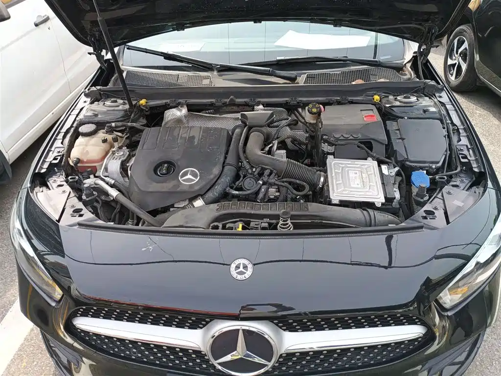 Mercedes-Benz A-Class 2019 — фото 20