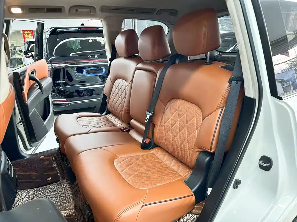 Nissan Patrol 2019 — фото 10