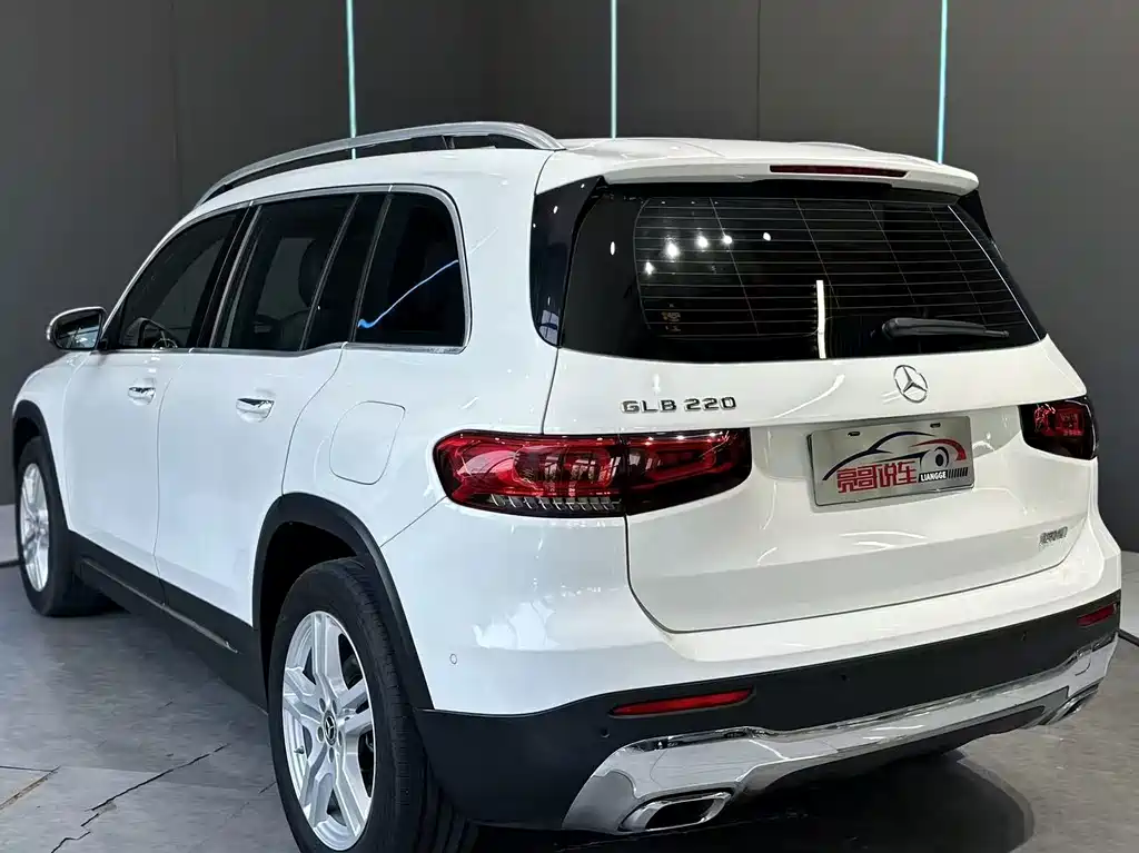 Mercedes-Benz GLB 2022 — фото 8