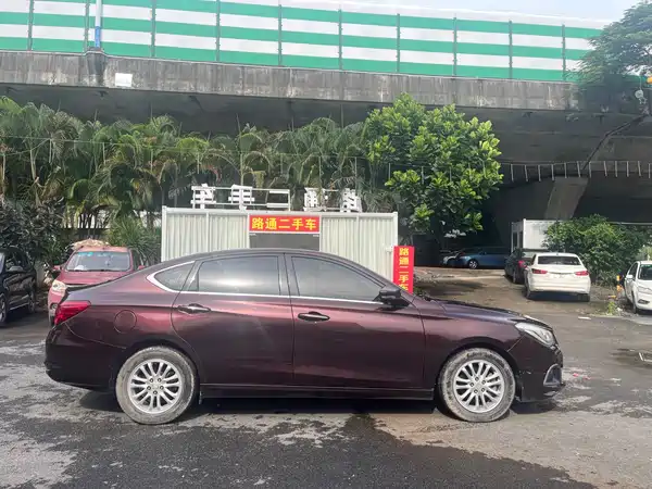 GAC Trumpchi GA6 2015