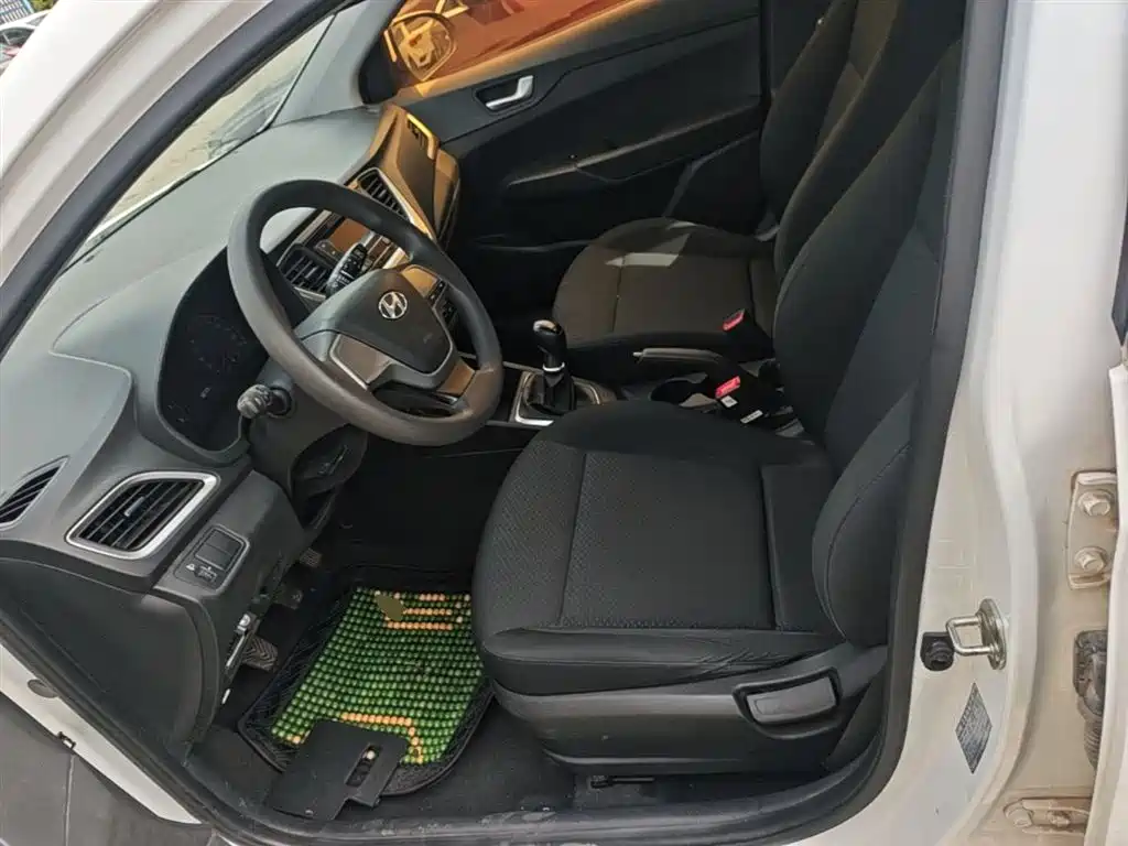 Hyundai Verna RV 2018 — фото 11