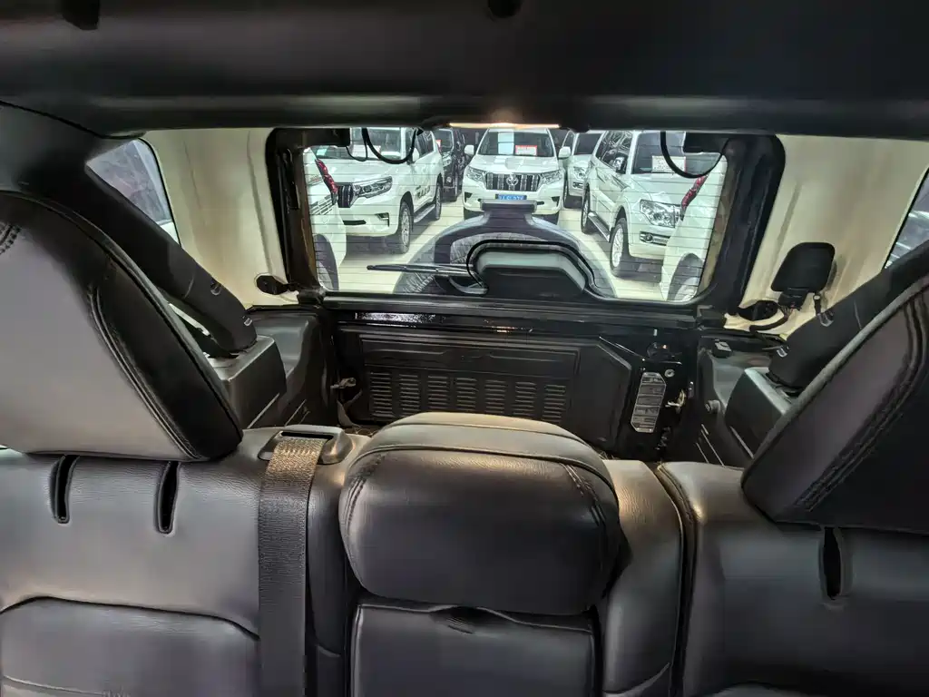 Jeep Wrangler 2019 — фото 4