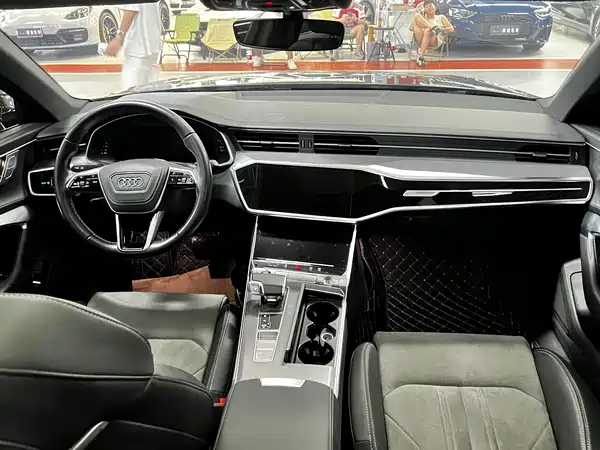 Audi A6L 2024