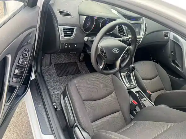 Hyundai Elantra Langdong 2016