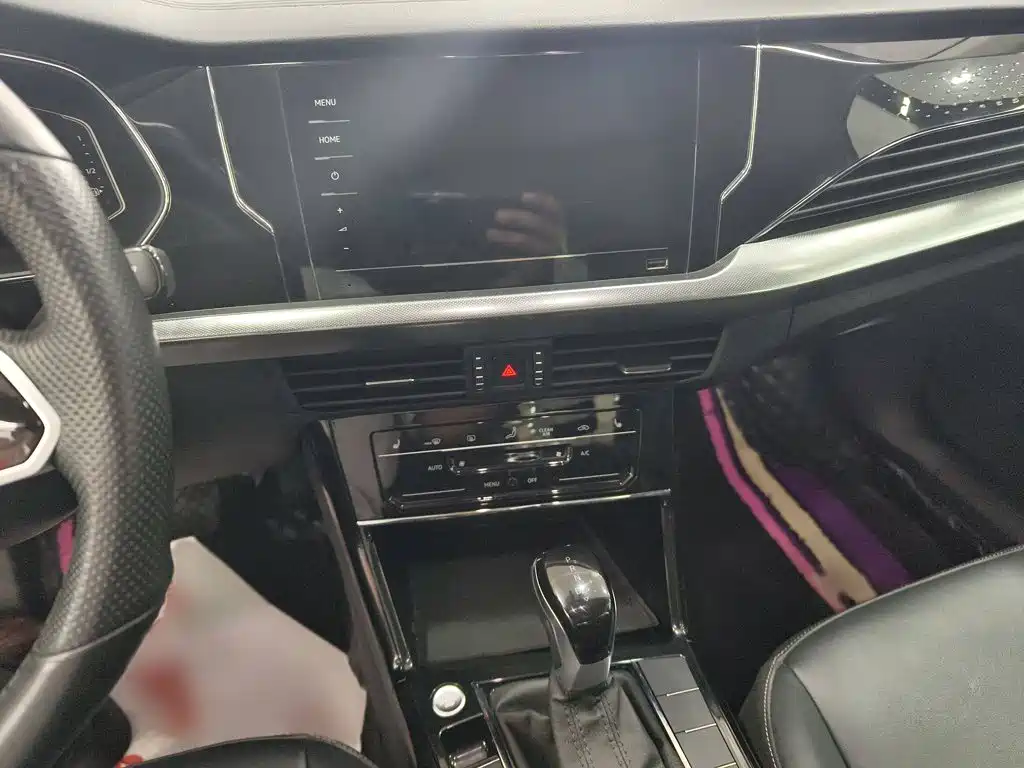 Volkswagen Passat 2023