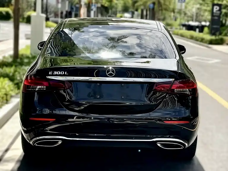 Mercedes-Benz E-Class 2021 — фото 5